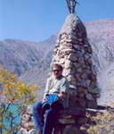 У памятника погибшим в 1966 г.альпинистам